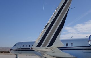 Winglet and contrail at Thermal Airport