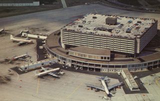 The Aeroquay with TCA Vickers Vanguards & Viscounts, and a BOAC 707. Photo: GTAA